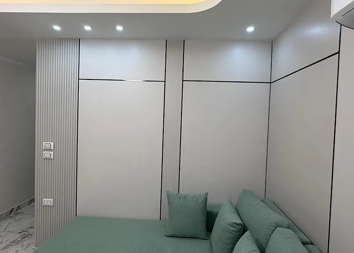 Hub Two Bedroom Luxury Daire