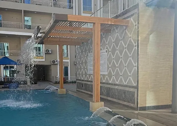 Hub Two Bedroom Luxury Daire